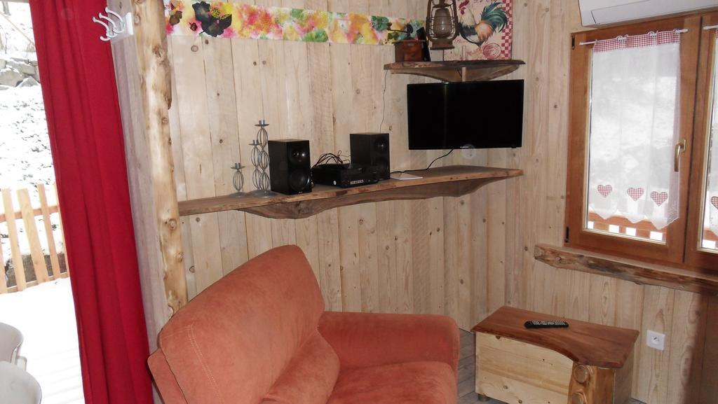 La Roulotte Du Bucheron Lapoutroie Kültér fotó